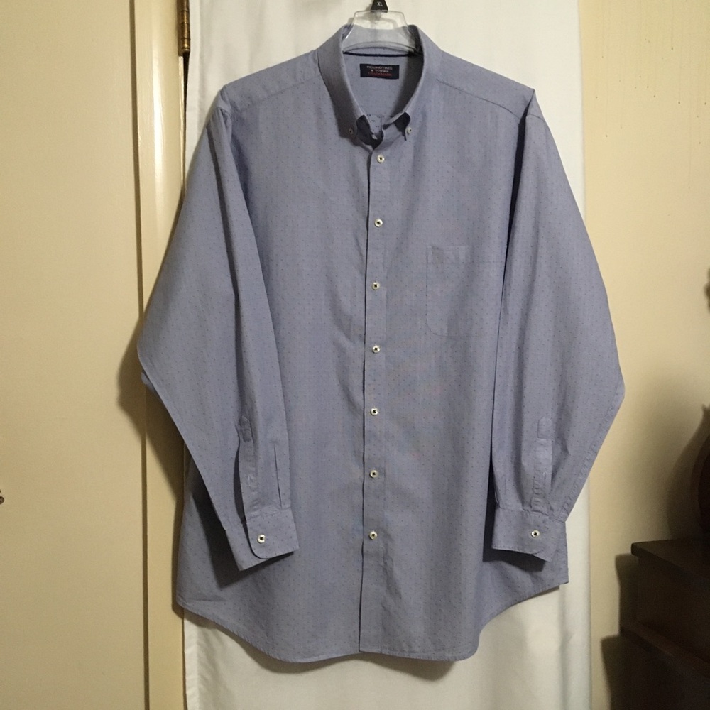 Roundtree & Yorke Trademark button down shirt